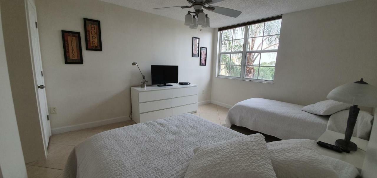Yacht Club Aventura 2Br + 2Ba Lejlighed Miami Eksteriør billede