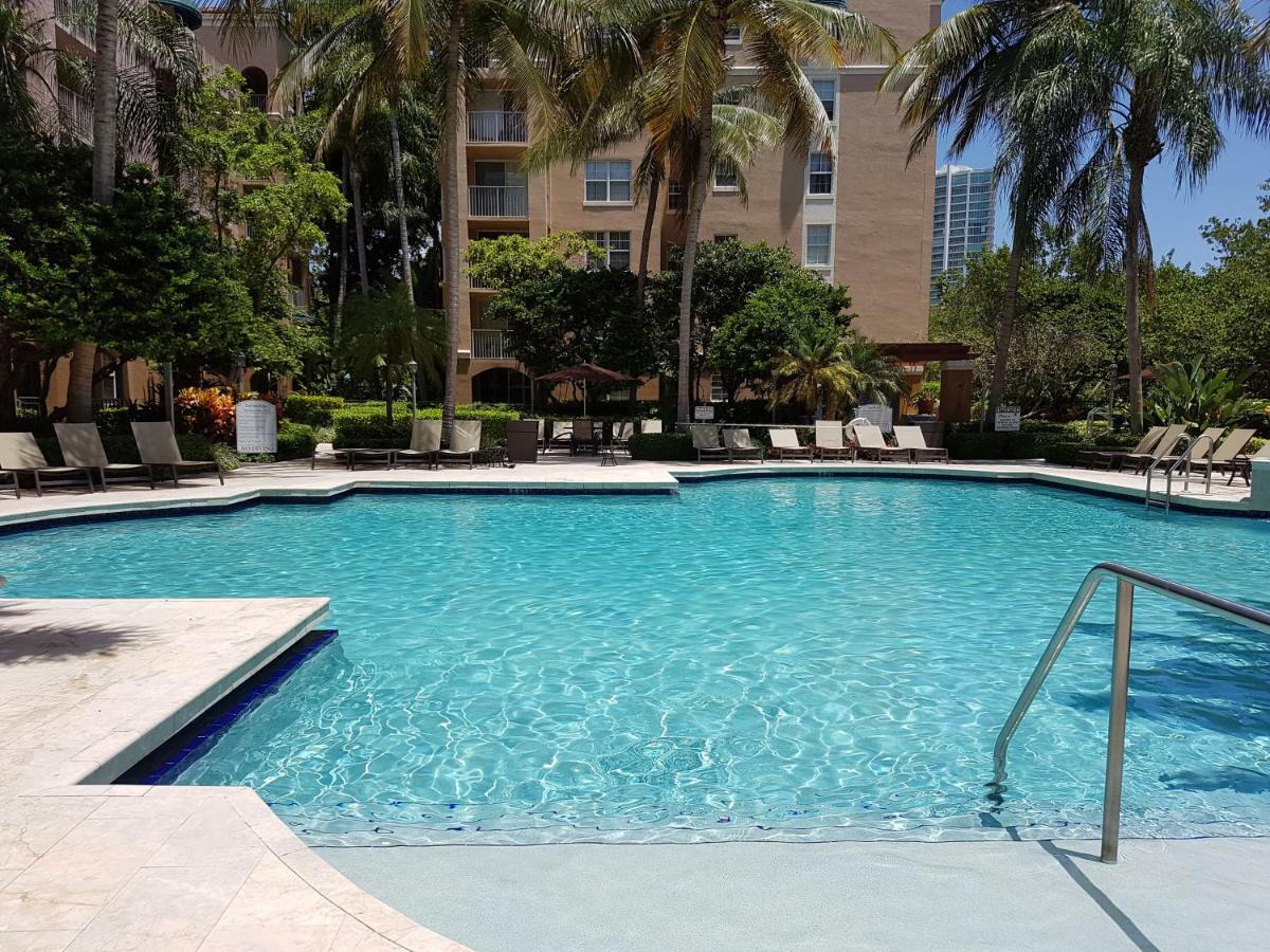 Yacht Club Aventura 2Br + 2Ba Lejlighed Miami Eksteriør billede